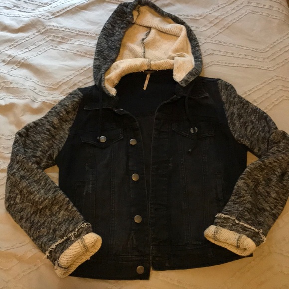 Hooded Jean Jacket - Picture 7 of 7